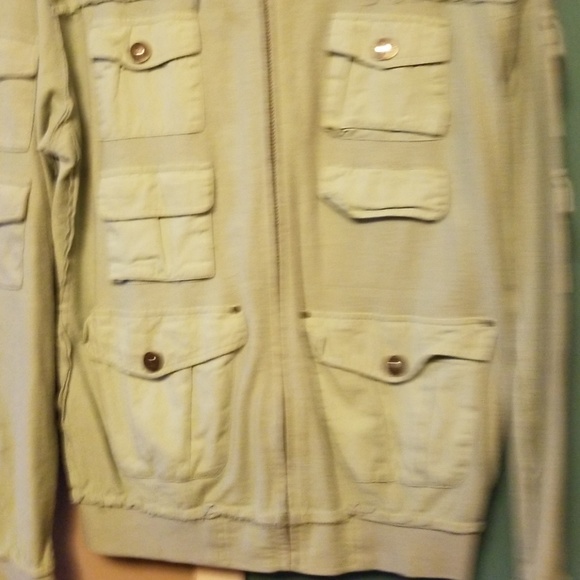 Jacket - Picture 3 of 3